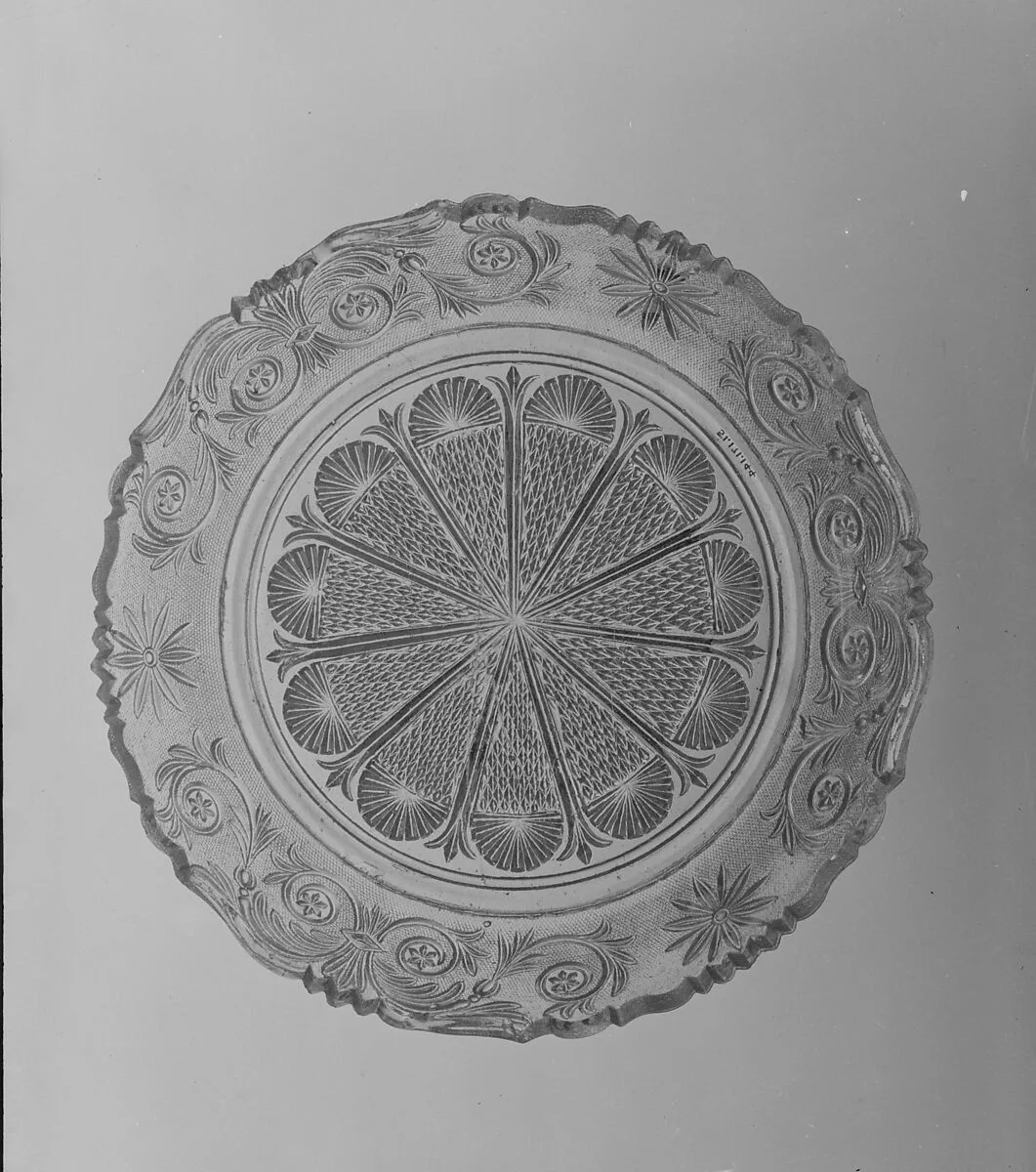Bowl — Cristalleries de Saint-Louis