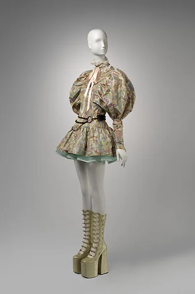 Ensemble — Marc Jacobs