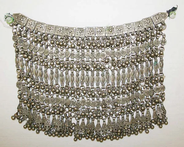 Neck Ornament — Unknown