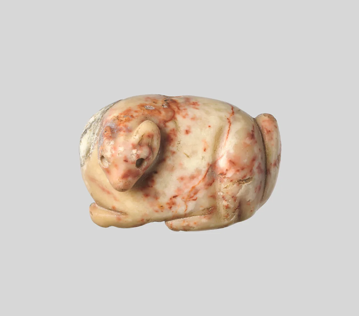 Seal amulet in the form of a recumbent fox — Unknown