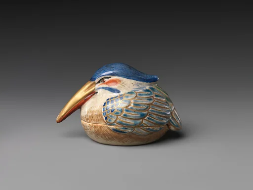 宮川長造作 色絵鳥形香合|Incense Container (Kōgō) in the Shape of a Bird