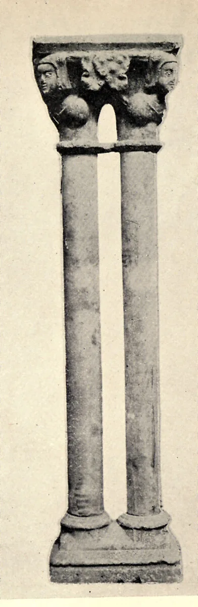 Double Column Base — Unknown