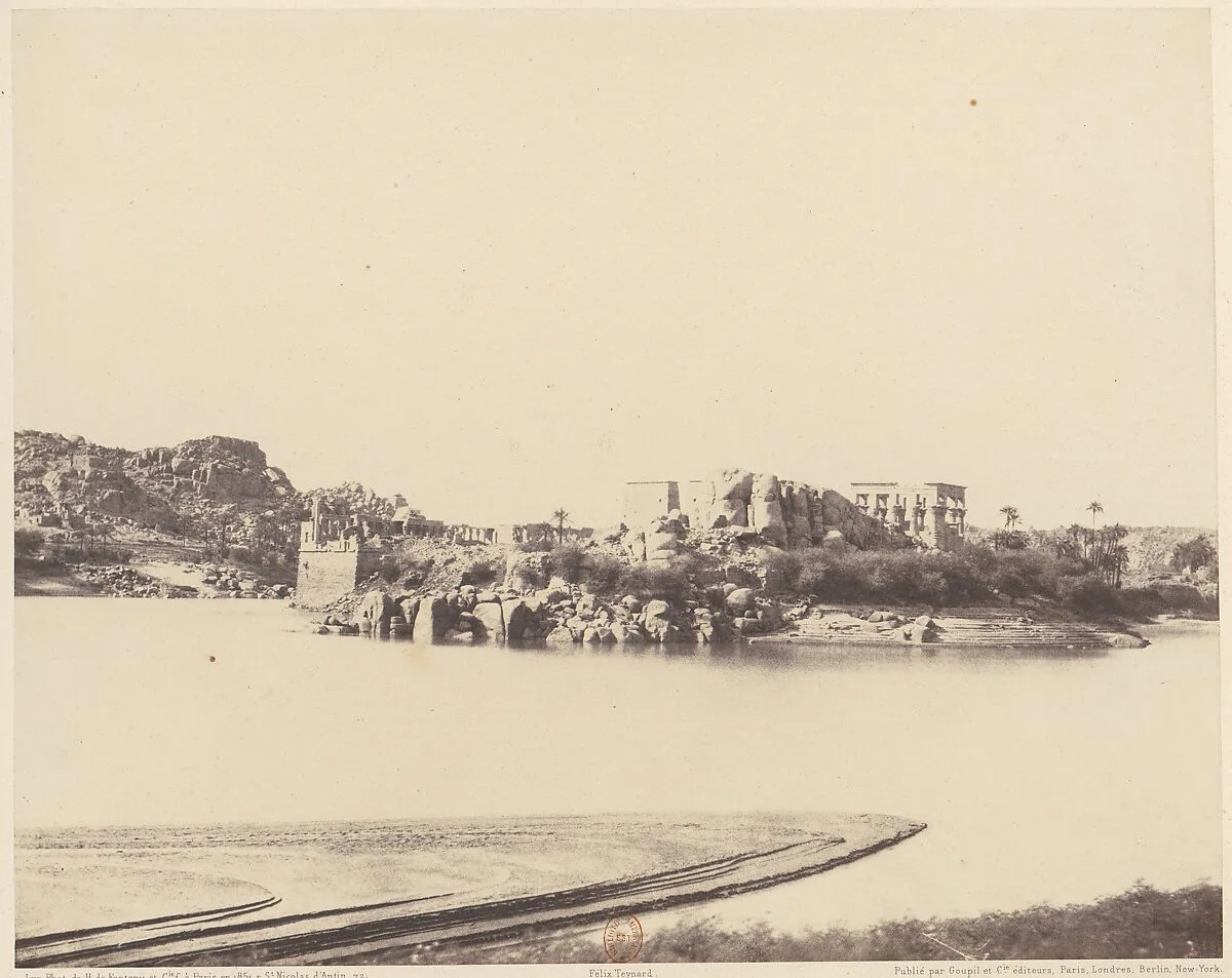 Ile de Fîleh (Philæ), Vue Générale Prise du Sud-Est au Point B — Félix Teynard|Imprimerie Photographique de H. de Fonteny et Cie
