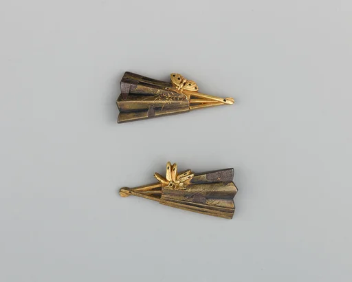 Pair of Sword-Grip Ornaments (Menuki)