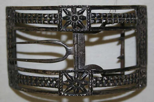 Shoe buckles