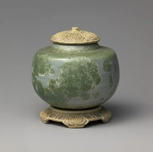 Covered vase on stand with teasel