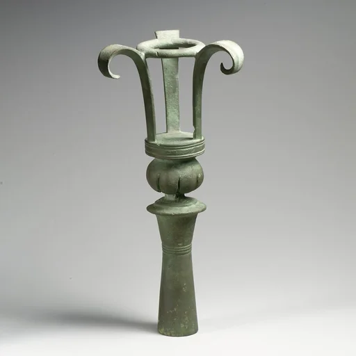 Bronze lampstand