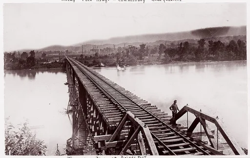 Tennessee River at Bridgeport
