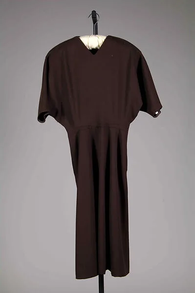 Dress — Madame Grès (Germaine Émilie Krebs)