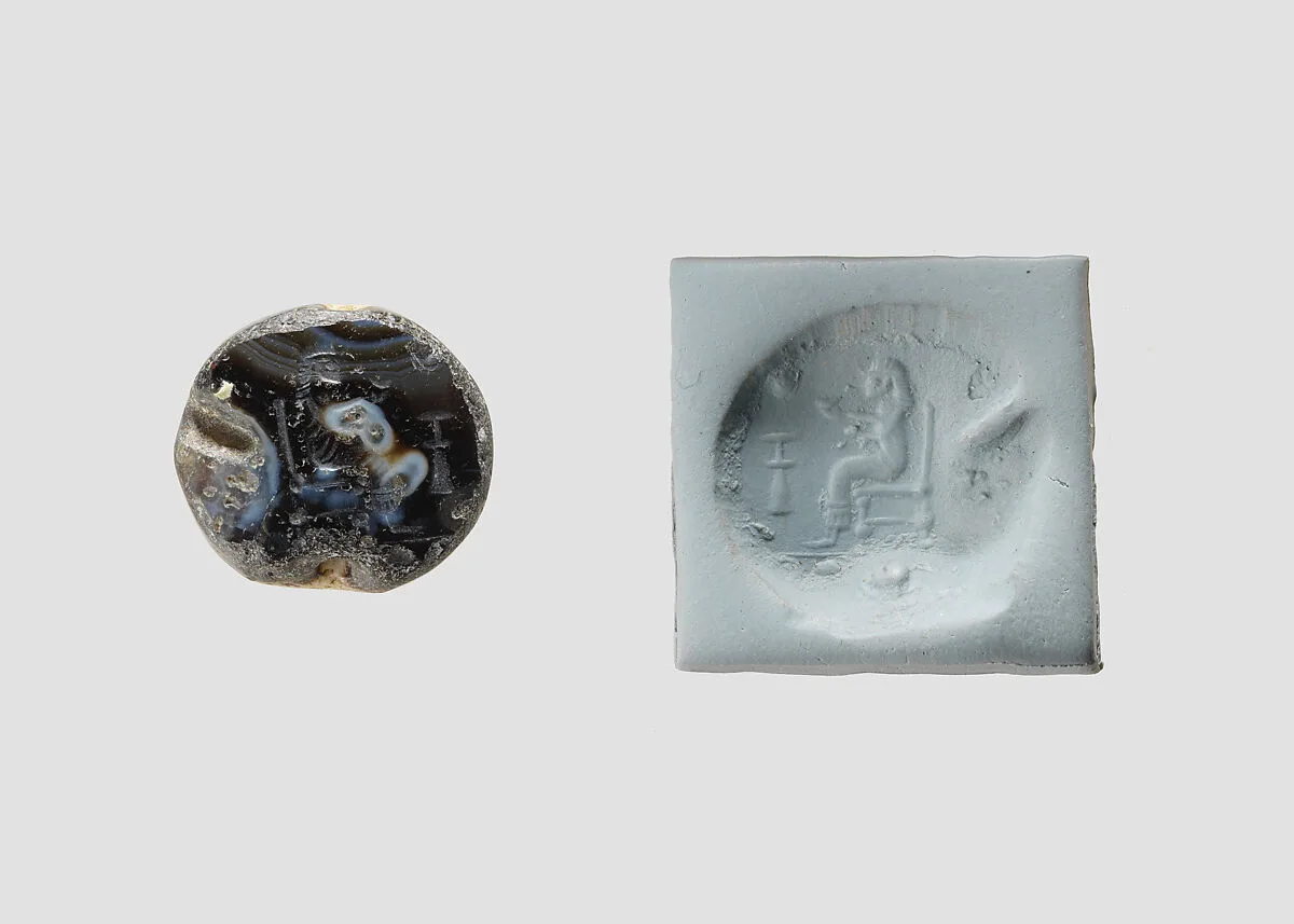 Stamp seal (scaraboid) with deity (?) — Unknown