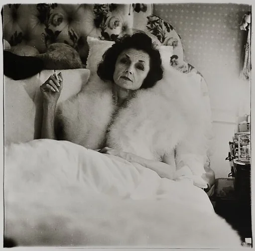 Brenda Duff Frazier, 1938 Debutante of the Year at home, Boston, Mass. 