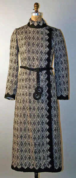 Coat — Yves Saint Laurent|Yves Saint Laurent