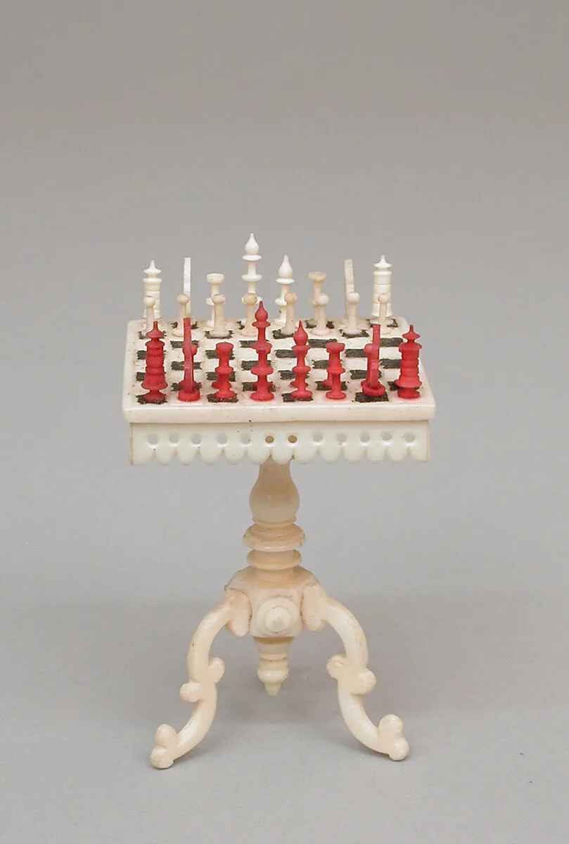 Miniature chess set and table — Unknown