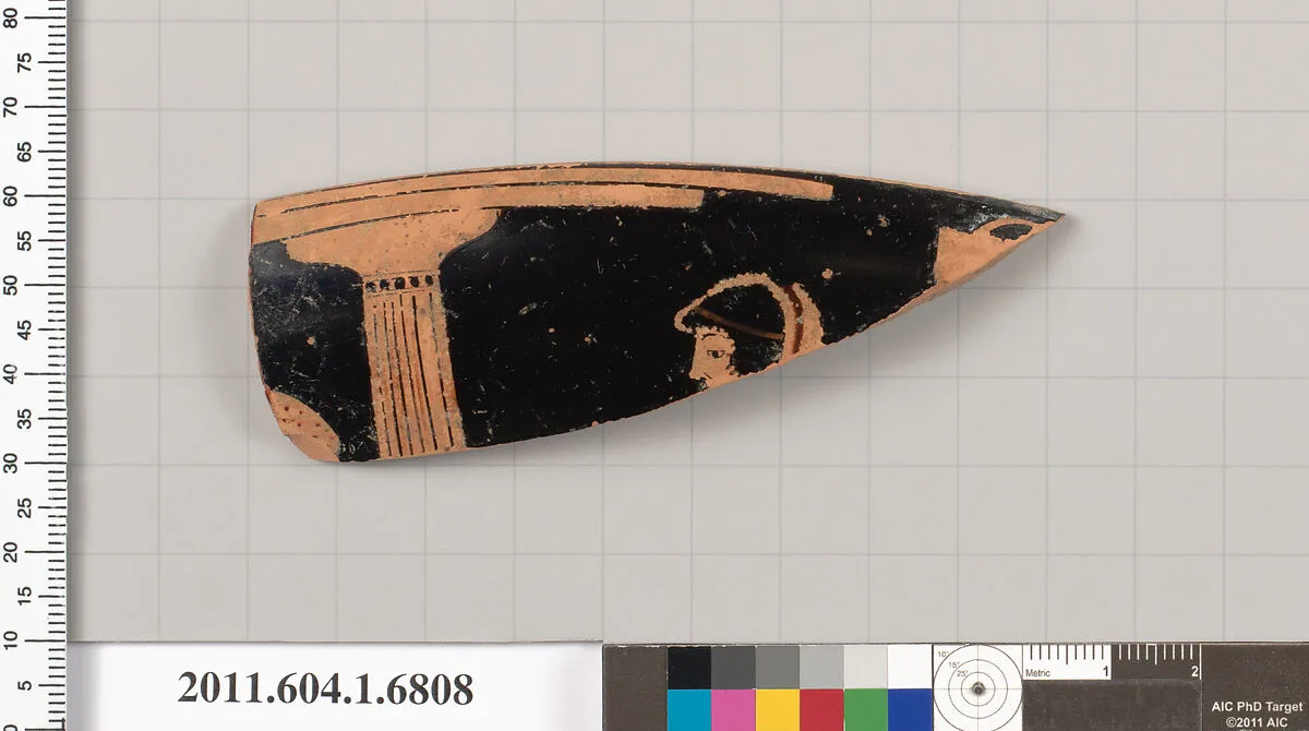 Terracotta rim fragment of a kylix (drinking cup) — Unknown