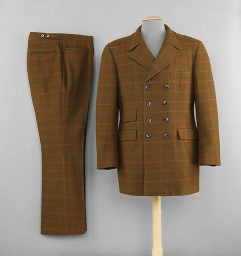 Suit