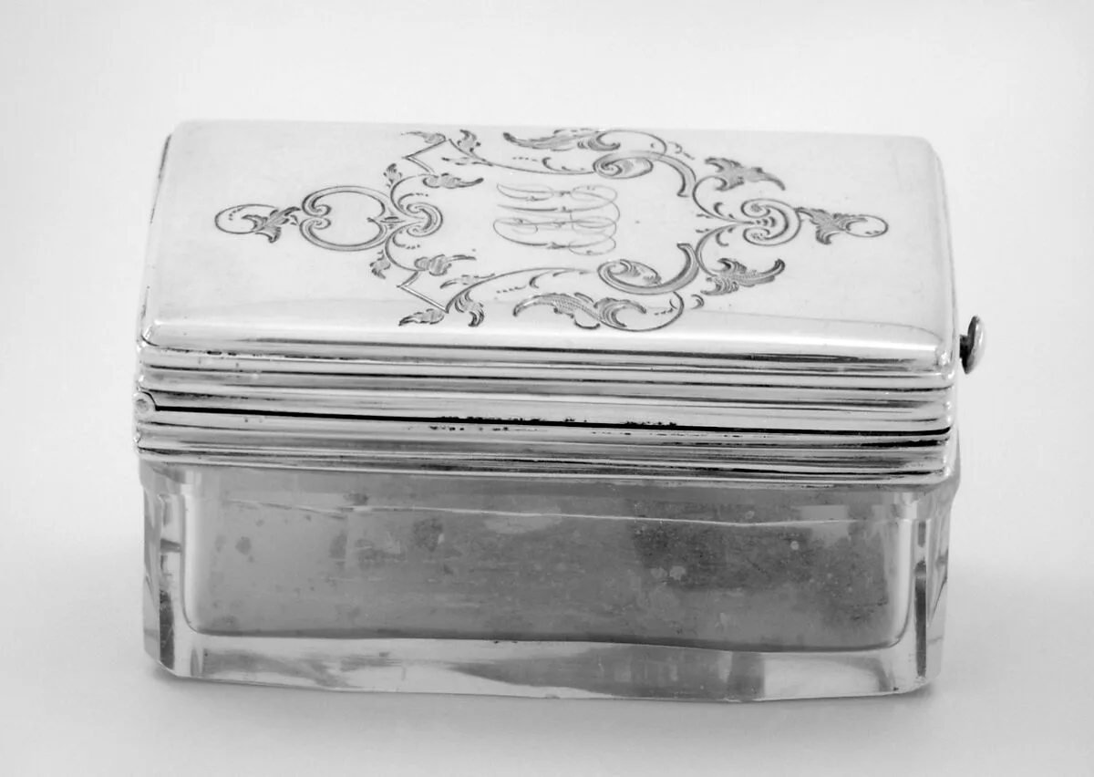 Crystal box with hinged cover (part of a set) — Johann Bernhard Hertz (Hentz)