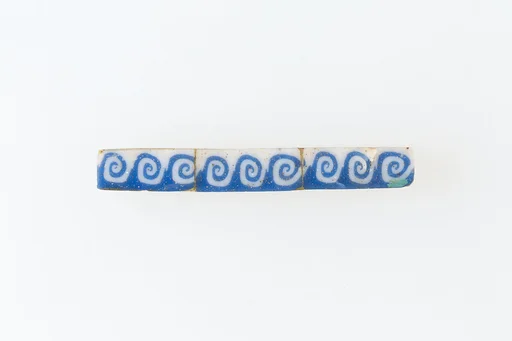 Inlay, running spirals