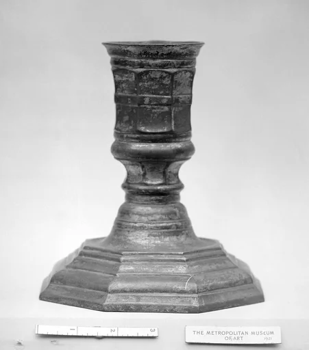 Candlestick
