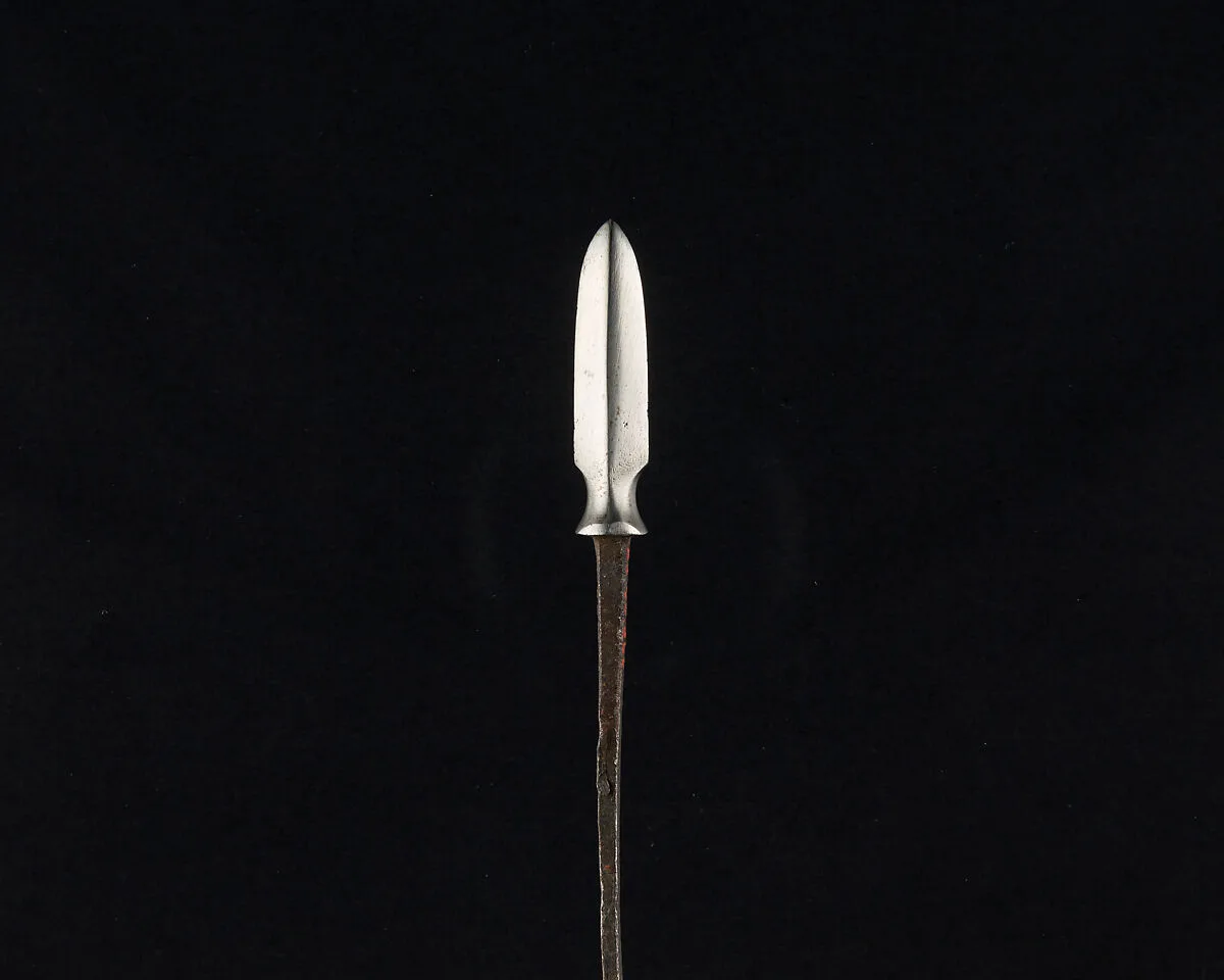 Arrowhead (<i>Yanone</i>) — Unknown