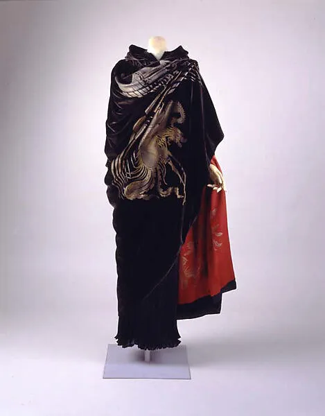 Evening cape — Maria Monaci Gallenga