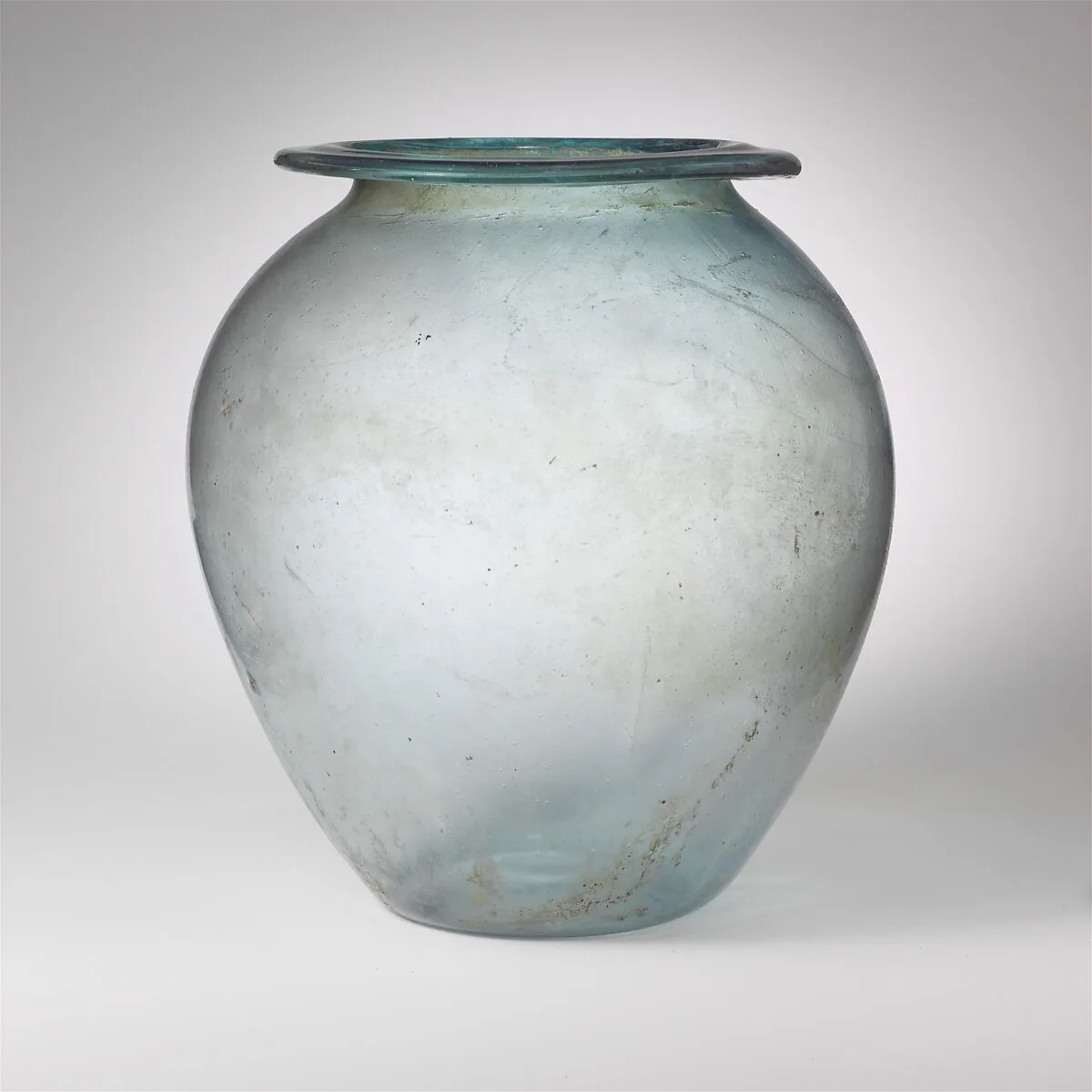 Glass cinerary urn (olla) — Unknown