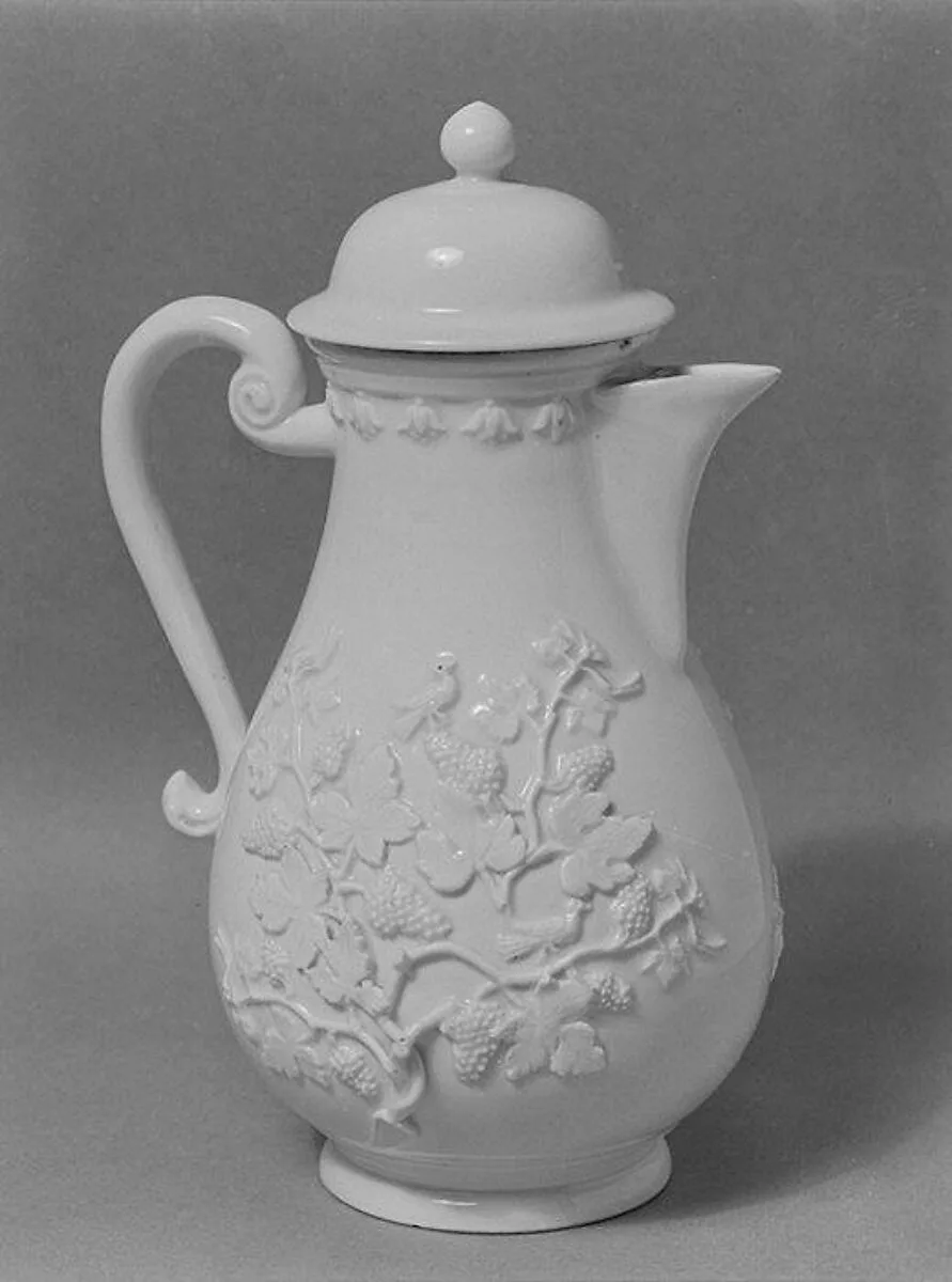 Coffeepot — Meissen Manufactory