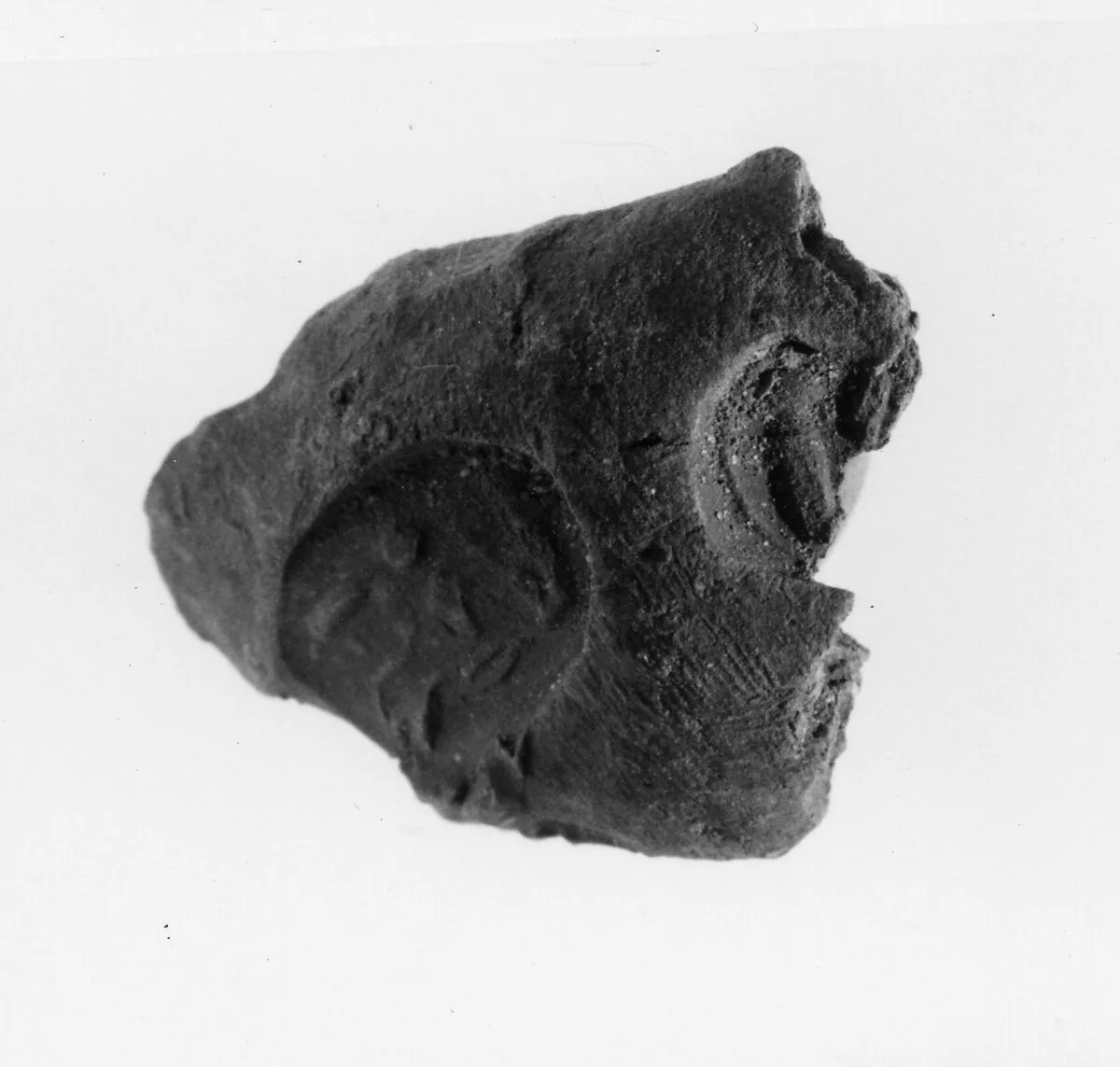 Document Sealing With Multiple Seal Impressions — Unknown