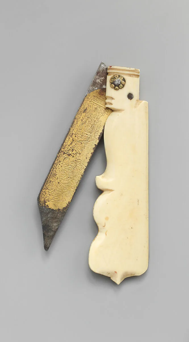 Folding Knife — Unknown