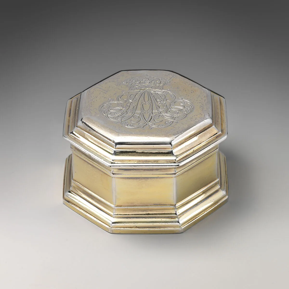 Octagonal box with cipher of John Campbell, 2nd Duke of Argyll — James Fraillon