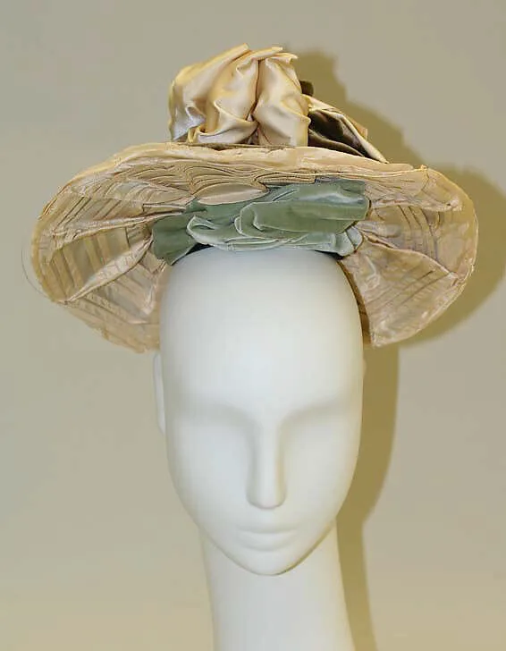 Hat — Unknown