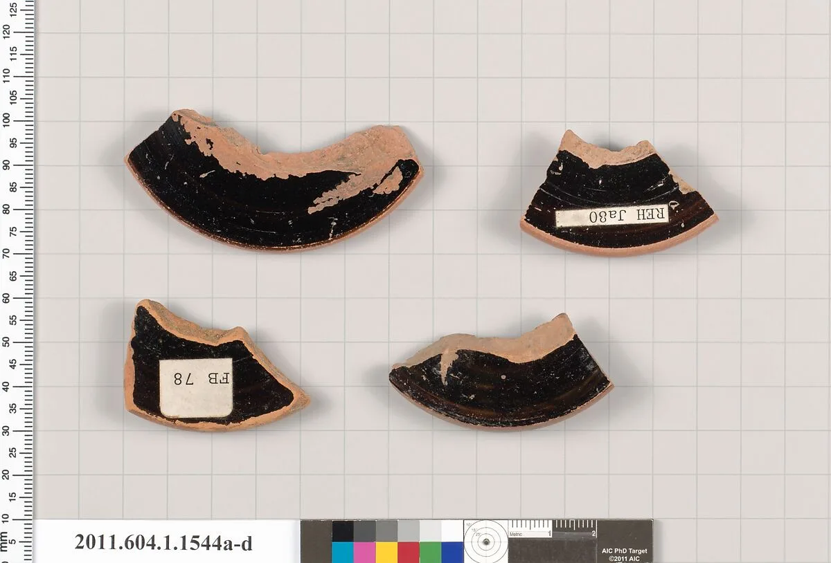 Terracotta fragments of kylikes (drinking cups) — Unknown