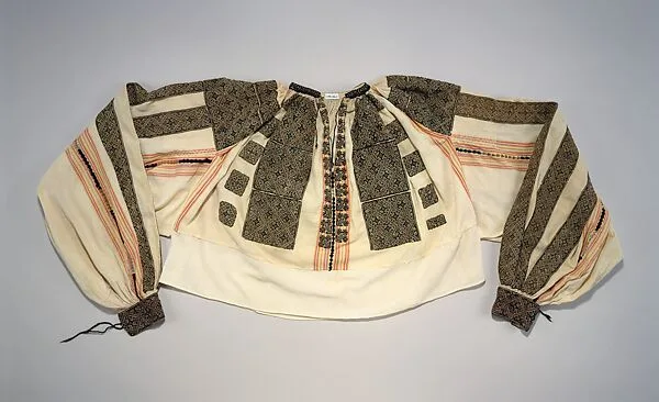 Blouse — Unknown