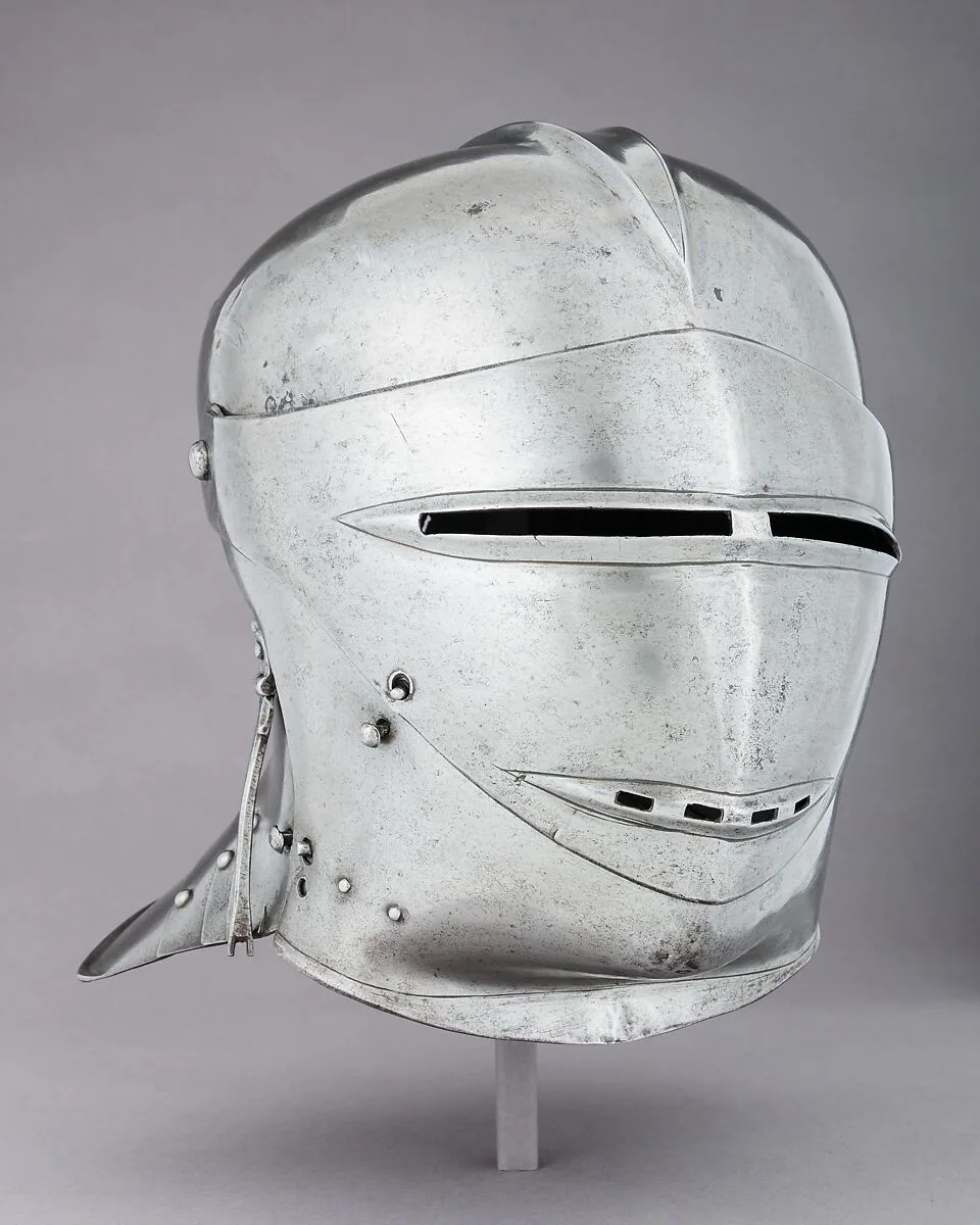 Close Helmet — Unknown