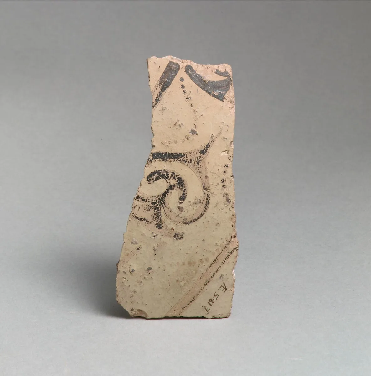 Terracotta vessel fragment with ivy pattern — Unknown