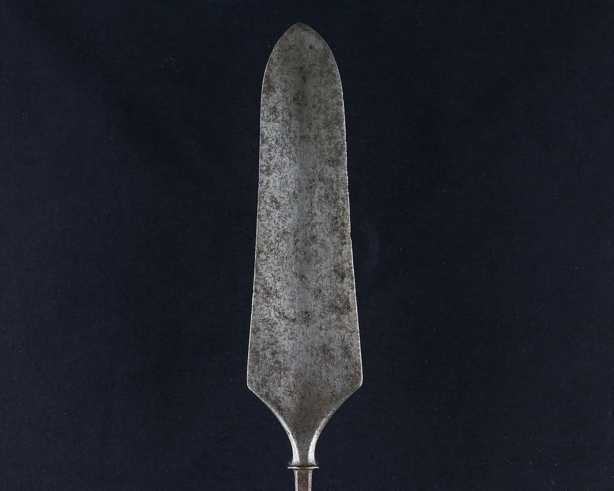 Arrowhead (<i>Yanone</i>) — Unknown