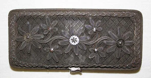 Cigarette case — Unknown