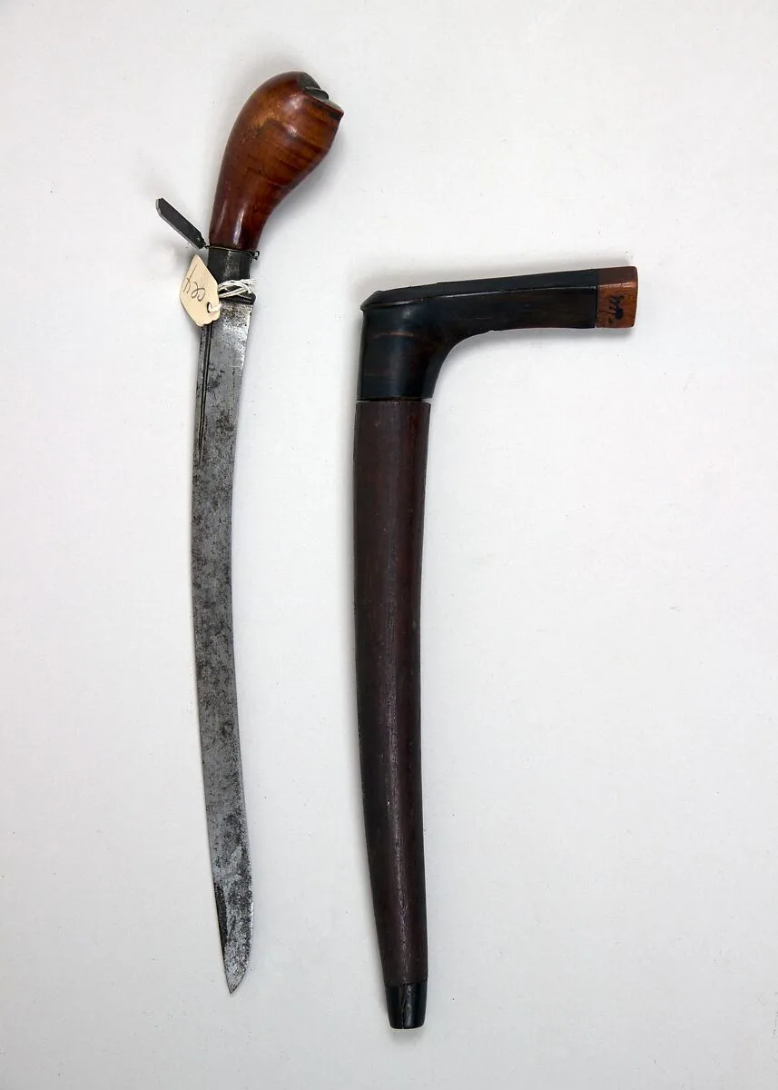 Knife (Bade-bade) with Sheath — Unknown