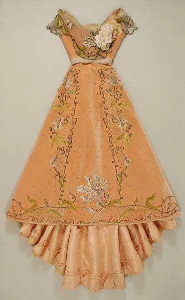 Ball gown — Jacques Doucet