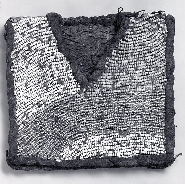 Garment for Twin Figure (Ewu ileke) — Unknown