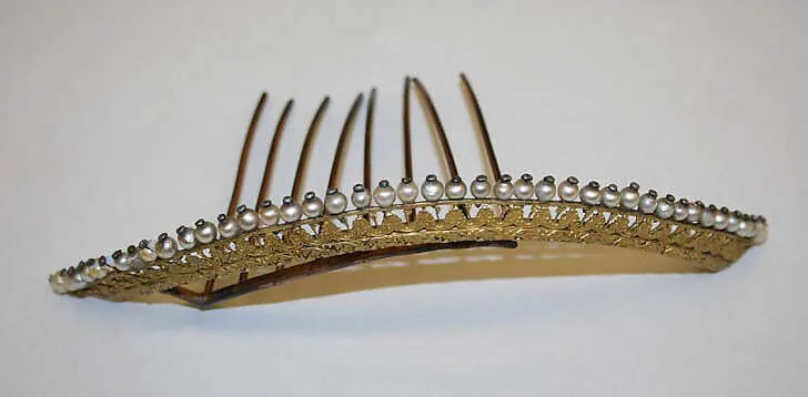 Comb — Unknown