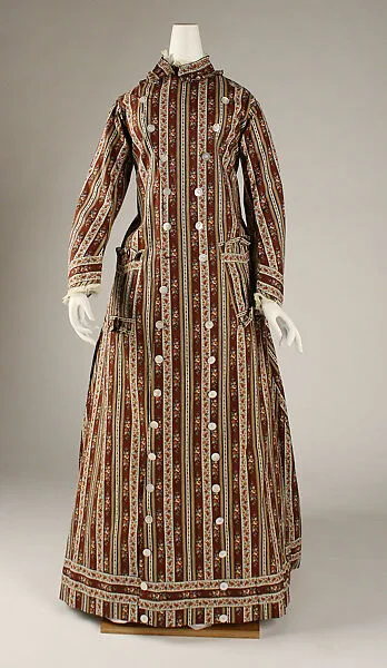Dressing gown — Unknown