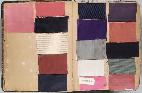 Patterned silks (12 books) — Unknown