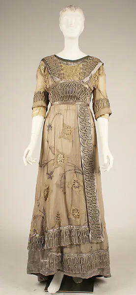 Afternoon dress — Unknown
