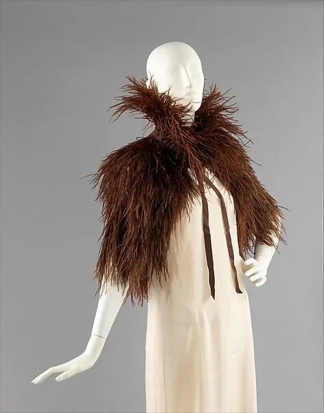 Evening cape — Caroline Reboux