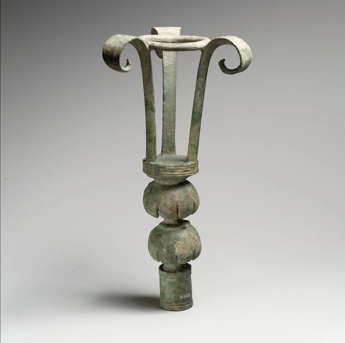 Bronze lamp holder — Unknown