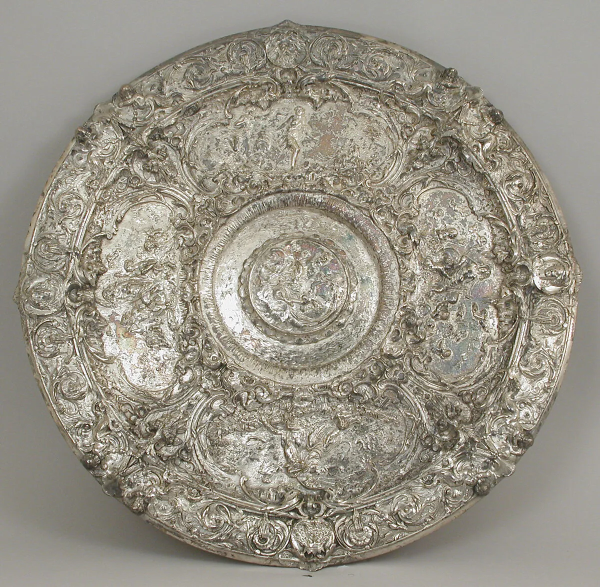 Salver — Alexandre Gueyton