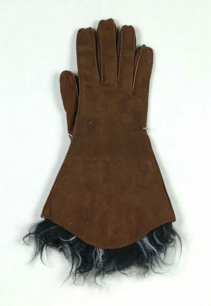 Gauntlets — Bonnie Cashin|Crescendoe Gloves, Inc.