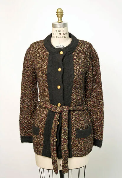 Cardigan sweater — House of Chanel