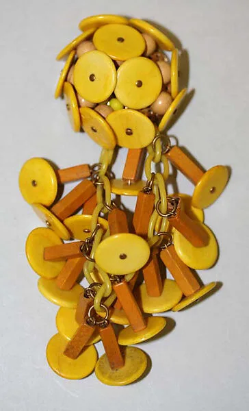 Brooch — Unknown