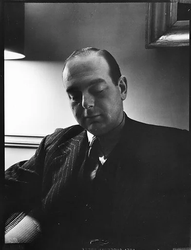 [Robert Ullman]